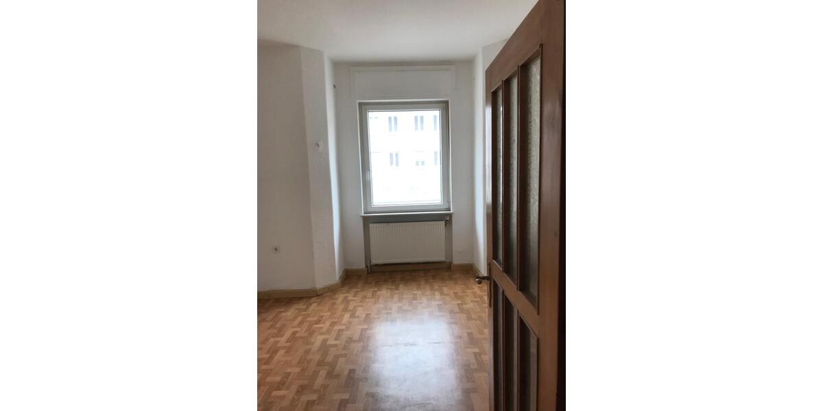 Etagenwohnung Gießen - 4 Zimmer, 92 m&sup2;, 920&euro; | Angebot:26177694