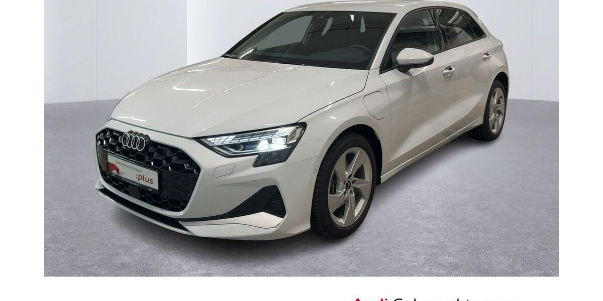 Audi A3 8.165 km 33.220 &euro; Hamburg 20537