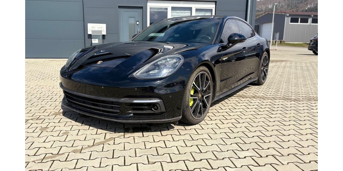 Porsche Panamera 125.000 km 53.900 &euro; Balgheim 78582