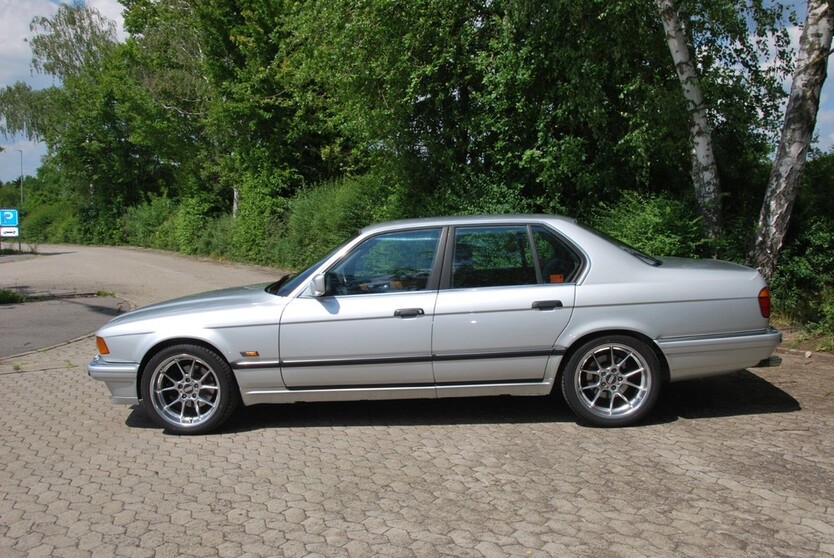 BMW 730 242.500 km 11.499 € Gochsheim 97469