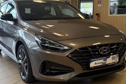 Hyundai i30 51.050 km 15.900 &euro; Hennef 53773