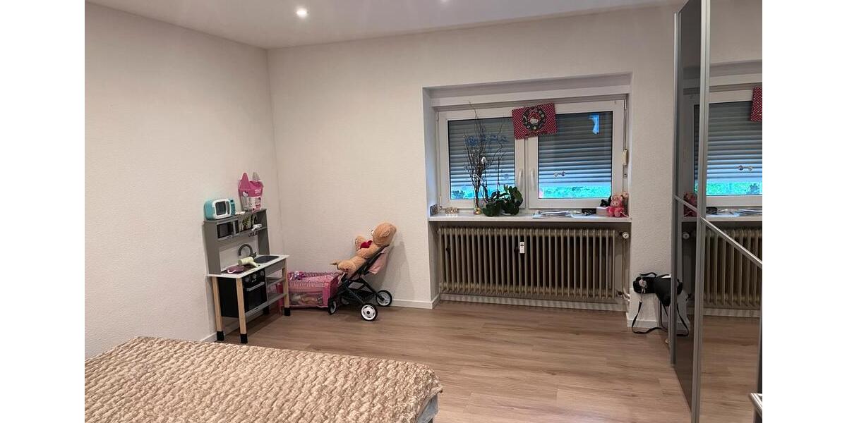 Etagenwohnung Neunkirchen Heinitz - 2 Zimmer, 65 m&sup2;, 1.050&euro; | Angebot:26475448