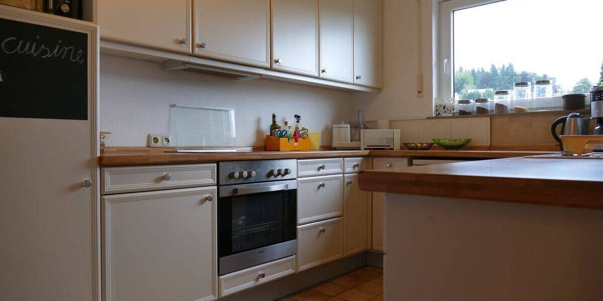 Etagenwohnung Neuenrade - 4 Zimmer, 111 m&sup2;, 165.600&euro; | Angebot:26556785