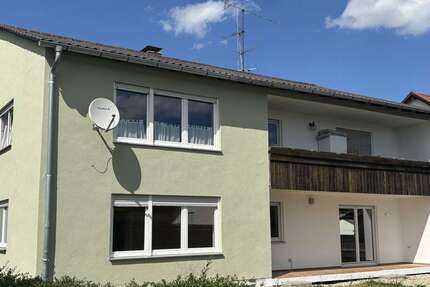Haus zum Kaufen in Ergoldsbach 495.000 € 220 m² 8 zimmer