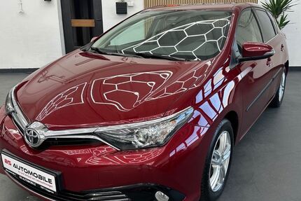 Toyota Auris 103.850 km 10.700 &euro; Gaggenau 76571