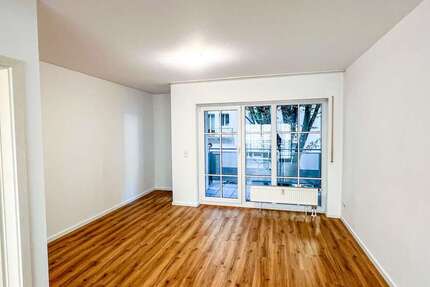 Wohnung Wiesbaden Westend / Bleichstraße - 2 Zimmer, 68 m&sup2;, 1.100&euro; | Angebot:27097413
