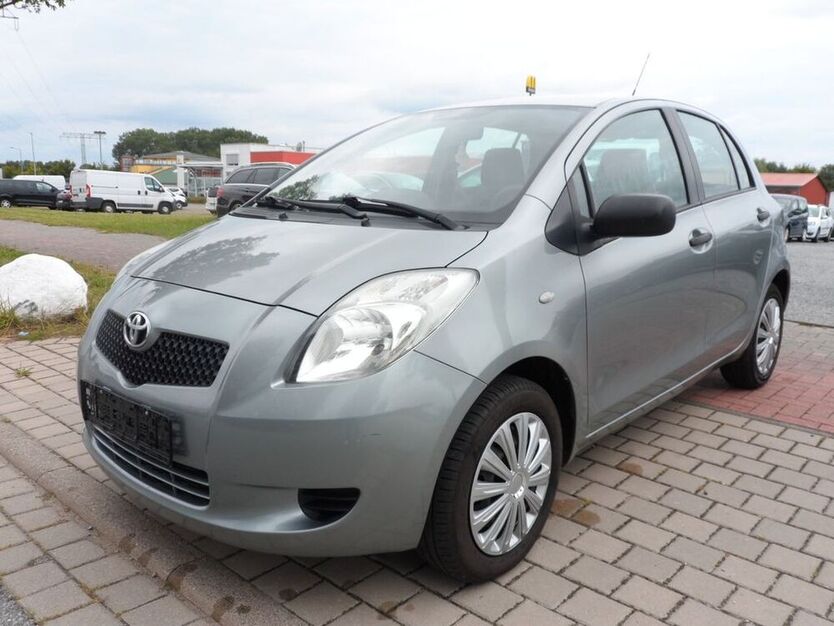 Yaris