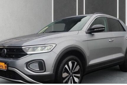 VW T-Roc 6.115 km 26.599 &euro; Berlin 13581