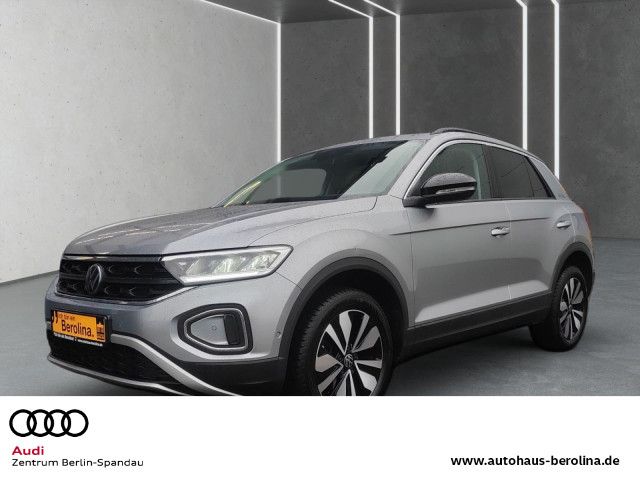 VW T-Roc 6.115 km 26.599 &euro; Berlin 13581