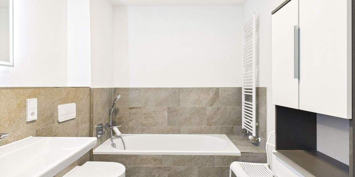 Etagenwohnung Stuttgart Feuerbach - 3 Zimmer, 94 m&sup2;, 2.020&euro; | Angebot:25772243