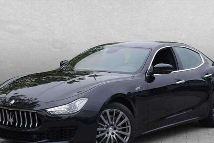 Maserati Ghibli 1.550 km 68.499 &euro; Regensburg 93059