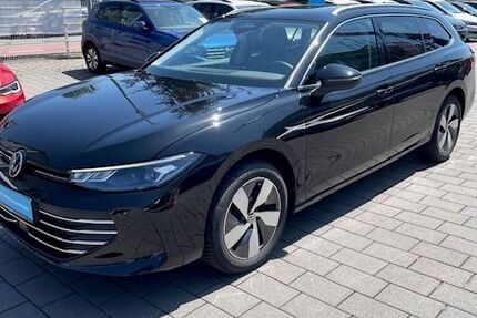 VW Passat Variant 22.250 km 36.998 € Soest 59494