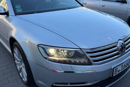 VW Phaeton 169.500 km 7.500 &euro; Berlin 12589