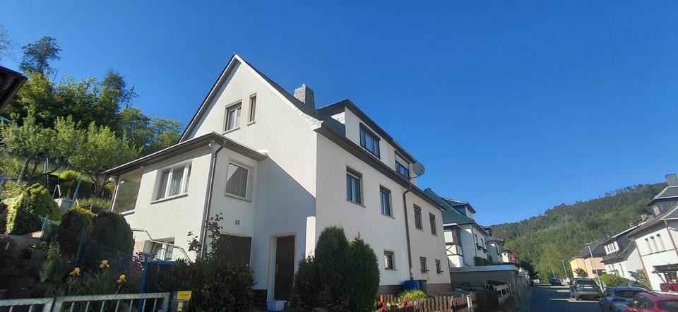 Doppelhaushälfte Probstzella - 7 Zimmer, 90 m&sup2;, 75.000&euro; | Angebot:27127861