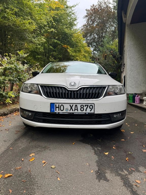 Skoda Rapid 103.000 km 7.700 € Helmbrechts 95233