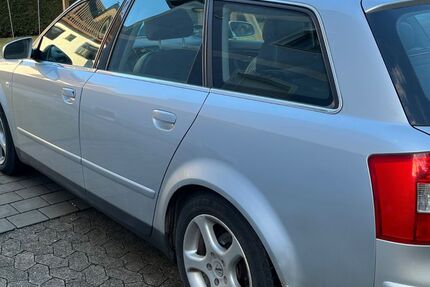 Audi A4 226.000 km 2.000 &euro; München 81245