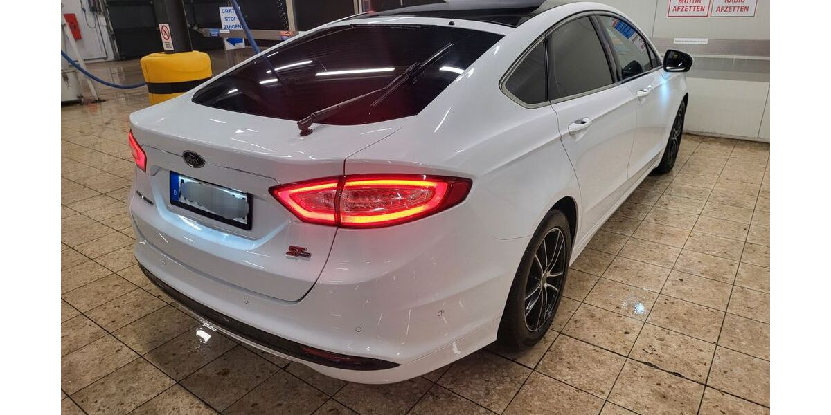 Ford Mondeo 146.000 km 11.990 &euro; Herzogenrath 52134
