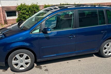 VW Touran 168.000 km 1.700 &euro; Pfalzgrafenweiler 72285