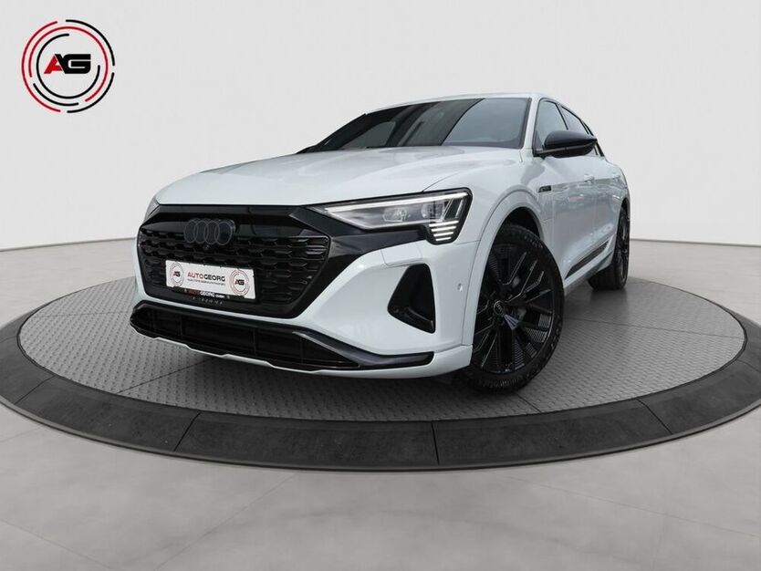 Q8 e-tron