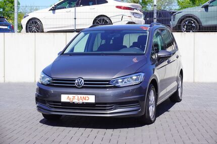 VW Touran 72.364 km 26.950 &euro; Berlin 12683