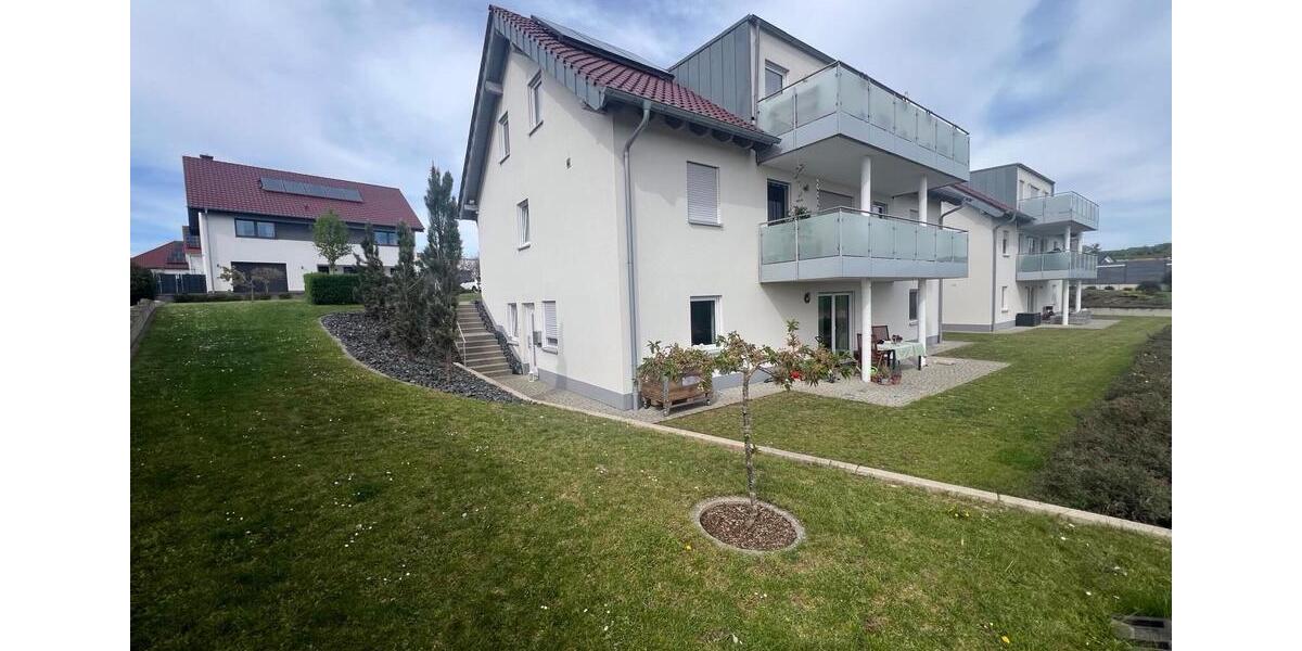 Erdgeschoßwohnung Hünfeld - 4 Zimmer, 99 m&sup2;, 890&euro; | Angebot:26325850