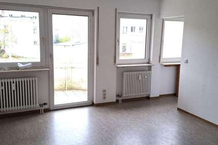 Wohnung zum Mieten in Karlsruhe 425 € 30 m² 1 zimmer