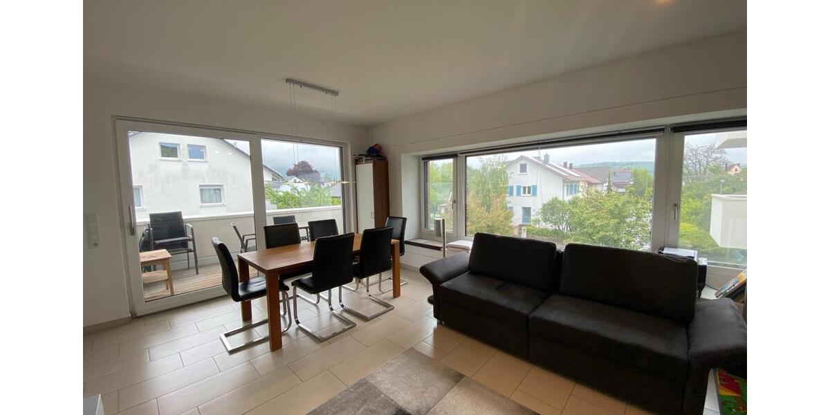 Etagenwohnung Pfullingen - 2.5 Zimmer, 65 m&sup2;, 1.650&euro; | Angebot:26143225