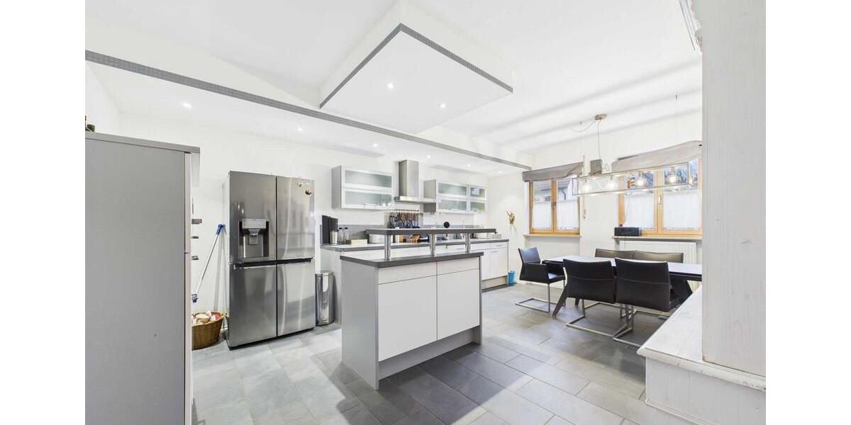 Reihenhaus Sulzemoos - 4 Zimmer, 170 m&sup2;, 2.850&euro; | Angebot:25263258