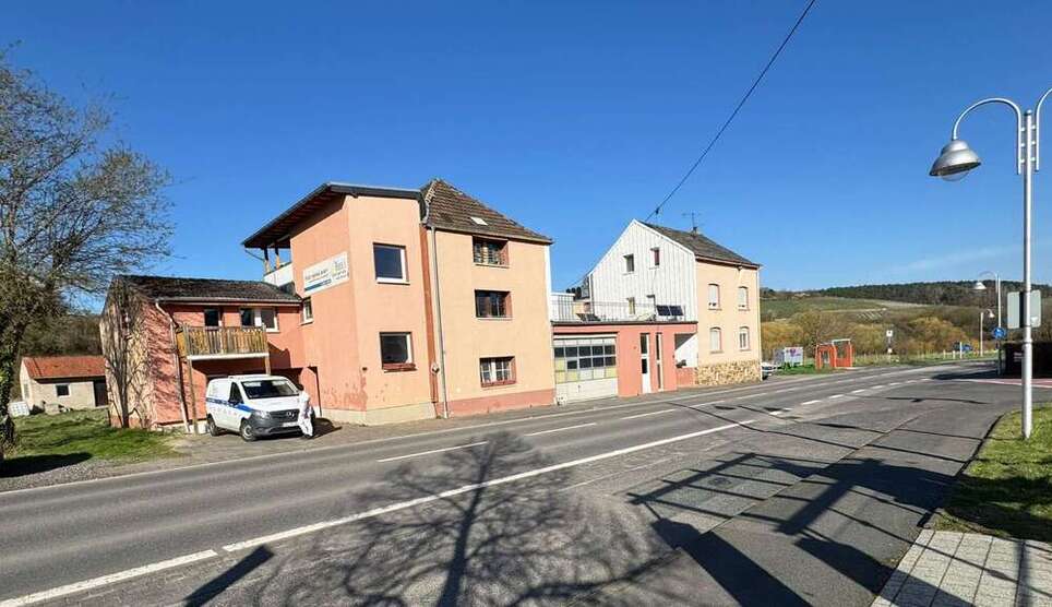 Halle in Grafschaft 995.000 € 873 m²