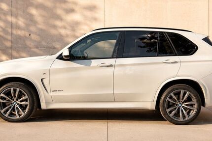 BMW X5 157.000 km 26.000 &euro; Ingolstadt 85055