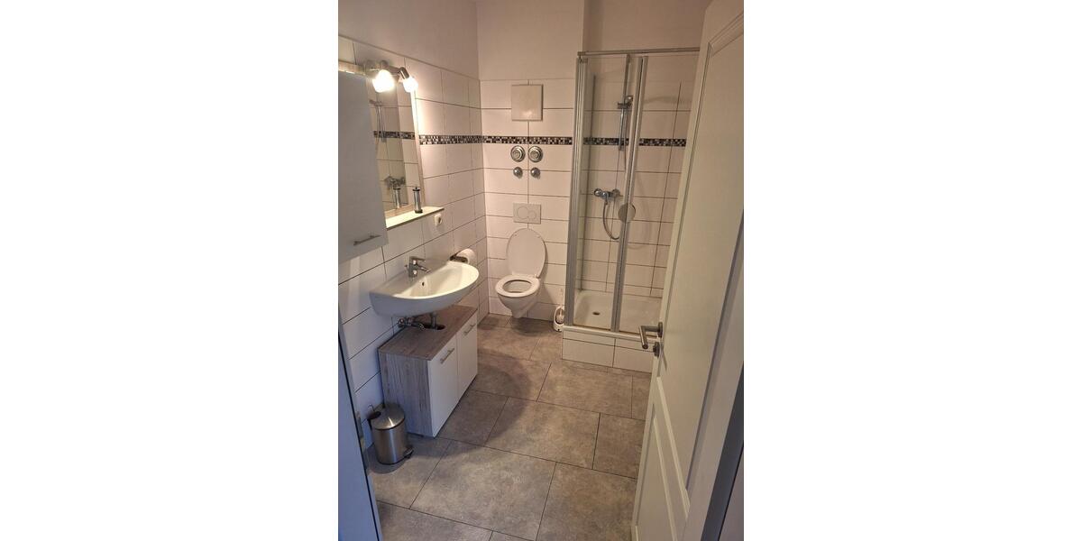 Etagenwohnung Kirchweidach - 2 Zimmer, 44 m&sup2;, 490&euro; | Angebot:26398510