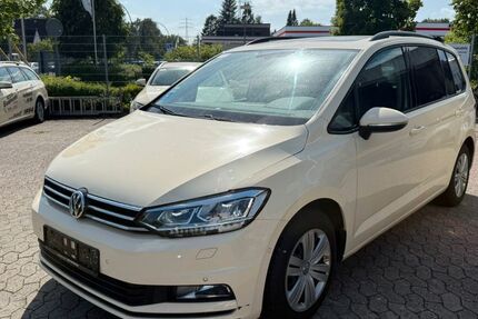 VW Touran 314.500 km 5.700 € Hamburg 22045