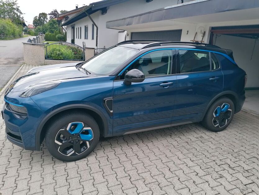Lynk & Co 01 71.000 km 18.500 € Frasdorf 83112
