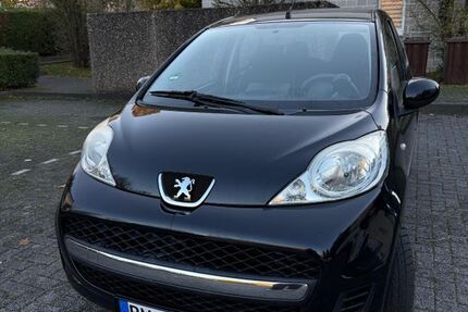 Peugeot 107 170.000 km 3.999 € Pulheim 50259