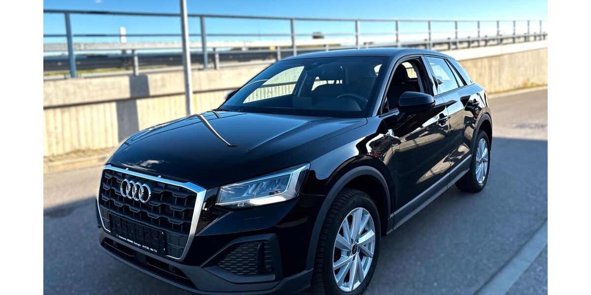 Audi Q2 63.000 km 25.100 &euro; Essingen­­­ 73457