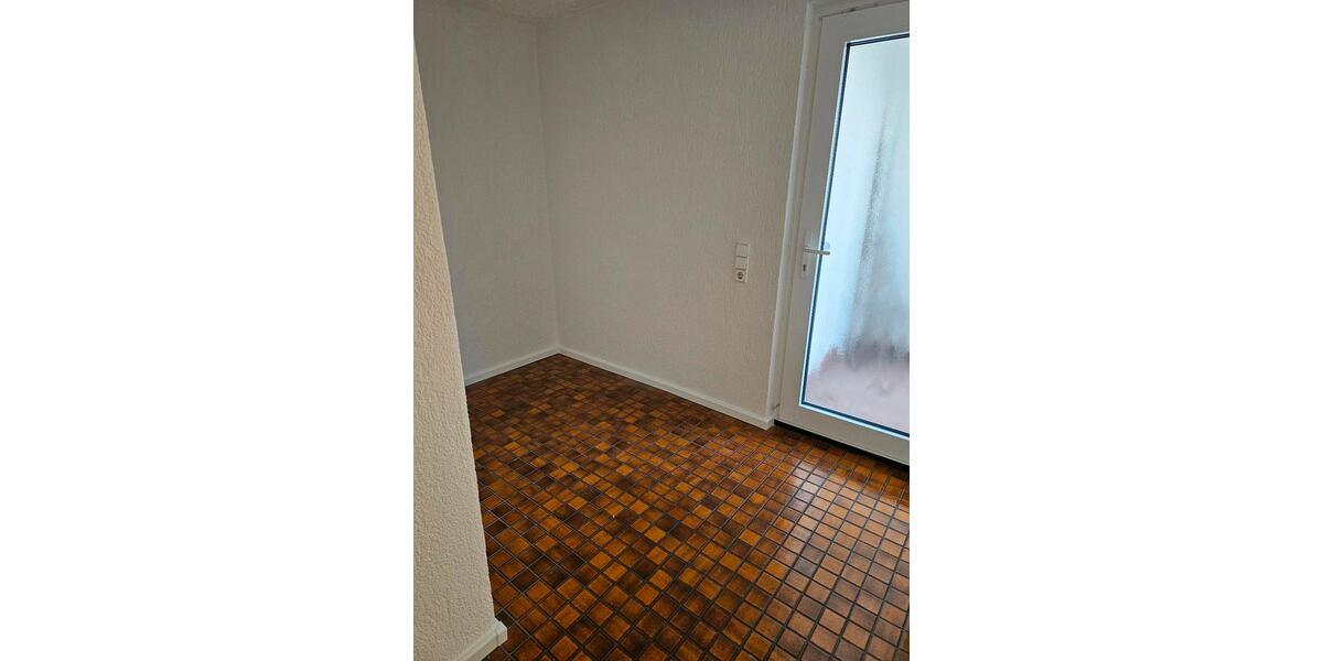 Erdgeschoßwohnung Steinen - 2.5 Zimmer, 75 m&sup2;, 750&euro; | Angebot:25291700