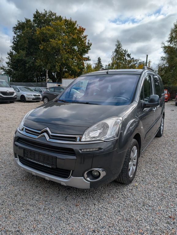 Citroen Berlingo 49.000 km 10.390 € Berlin 13158