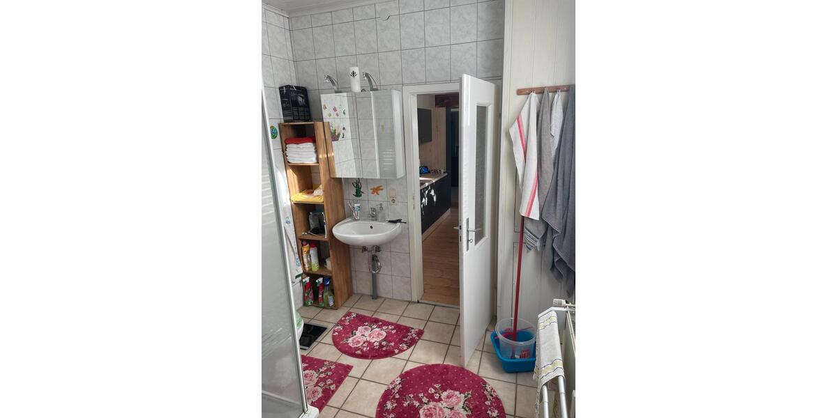 Reihenhaus Malchin - 12 Zimmer, 210 m&sup2;, 160.000&euro; | Angebot:26855000