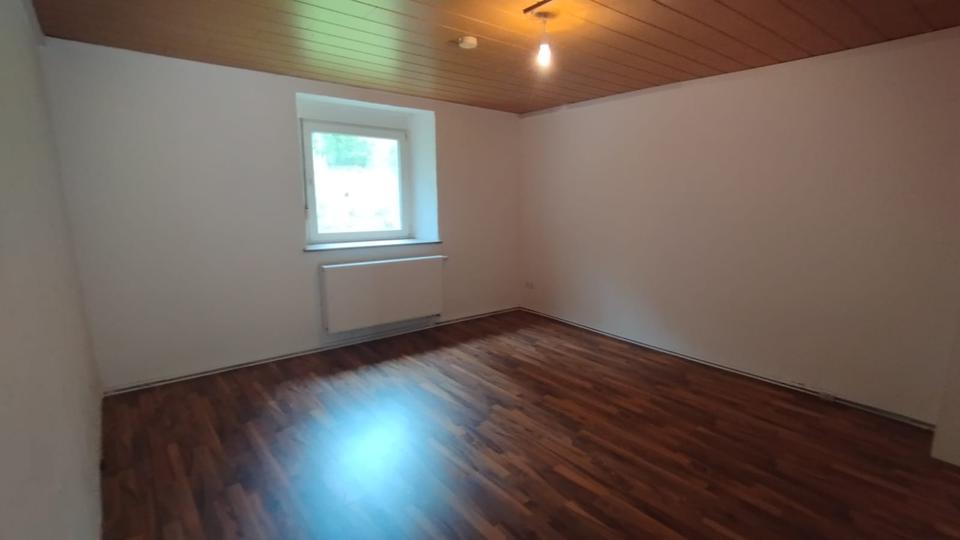 Erdgeschoßwohnung Rittersdorf - 3 Zimmer, 89 m&sup2;, 700&euro; | Angebot:26416141