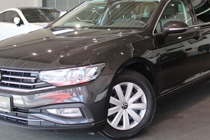 VW Passat 181.692 km 15.999 &euro; Braunschweig 38126