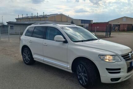 VW Touareg 157.000 km 13.500 &euro; Peckatel 19086