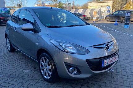 Mazda 2 98.000 km 3.750 &euro; Berlin 12057