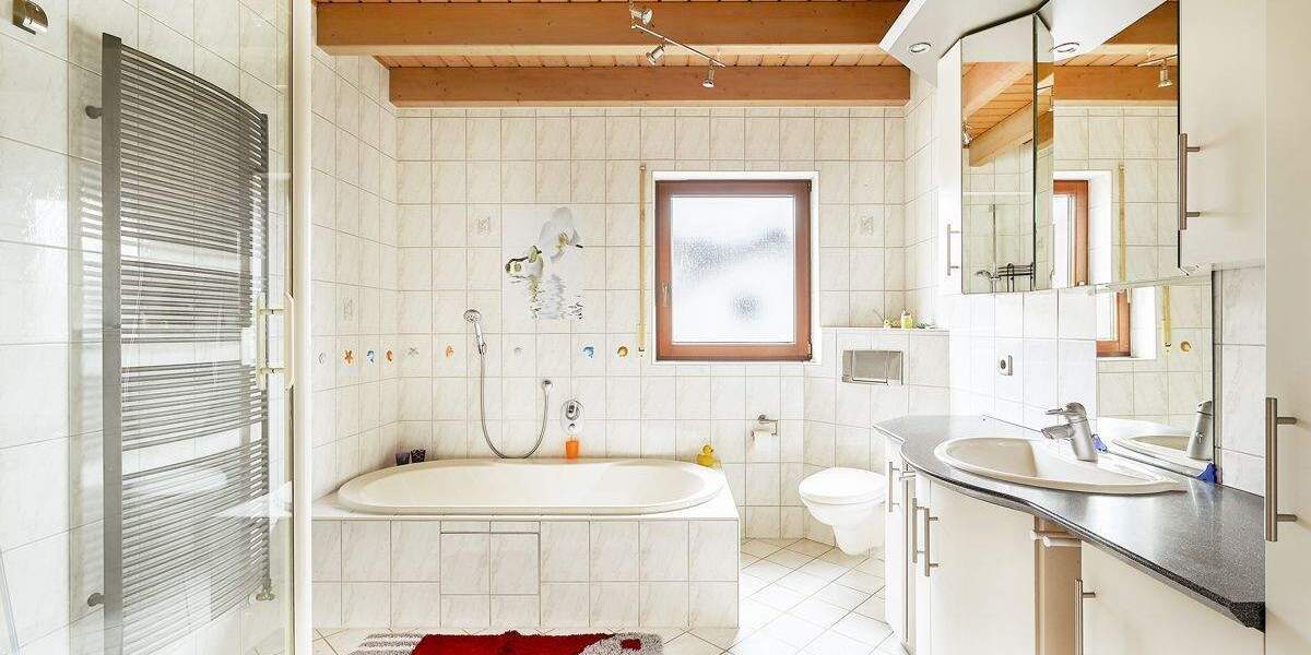 Einfamilienhaus Malsch / Waldprechtsweier Waldprechtsweier - 5 Zimmer, 190 m&sup2;, 595.000&euro; | Angebot:25814997