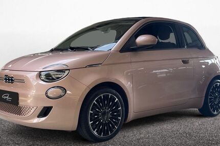 Fiat 500e 21.040 km 21.900 € Singen 78224