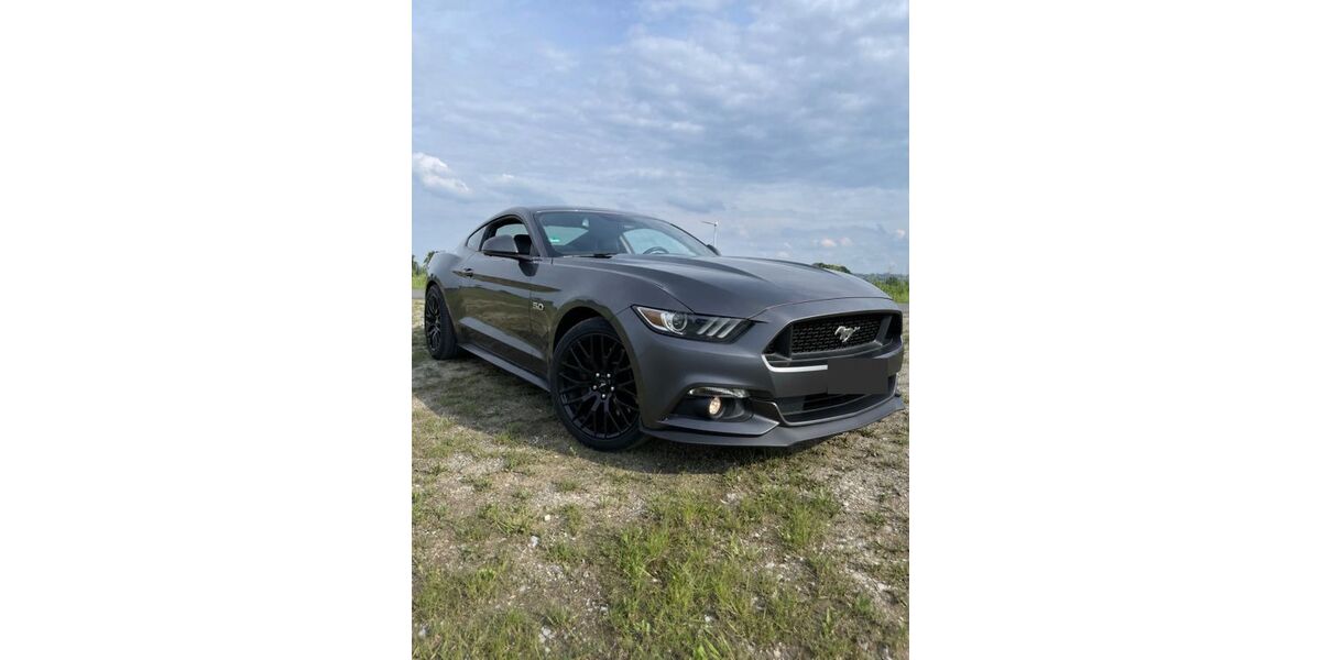Ford Mustang 150.000 km 27.500 &euro; Werl 59457