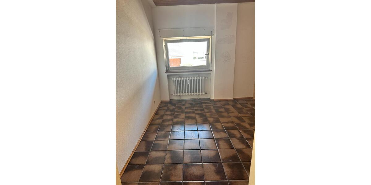 Etagenwohnung Gaggenau - 3 Zimmer, 70 m&sup2;, 1.000&euro; | Angebot:26254424