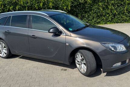 Opel Insignia 260.000 km 3.150 &euro; Gundelfingen 89423