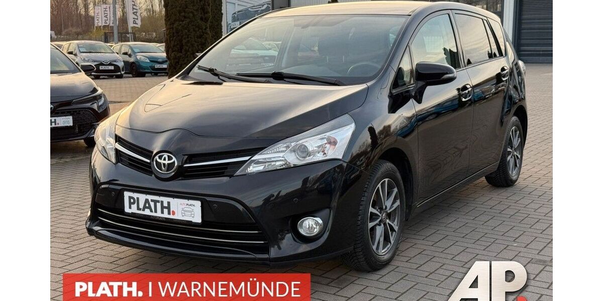 Toyota Verso 136.141 km 11.990 &euro; Rostock-Warnemünde 18119