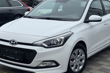 Hyundai i20 64.000 km 12.500 € Ludwigshafen 67071