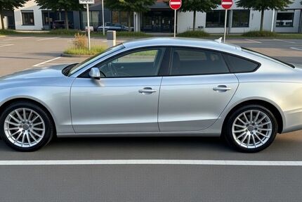 Audi A5 108.055 km 9.300 &euro; Stralsund 18437